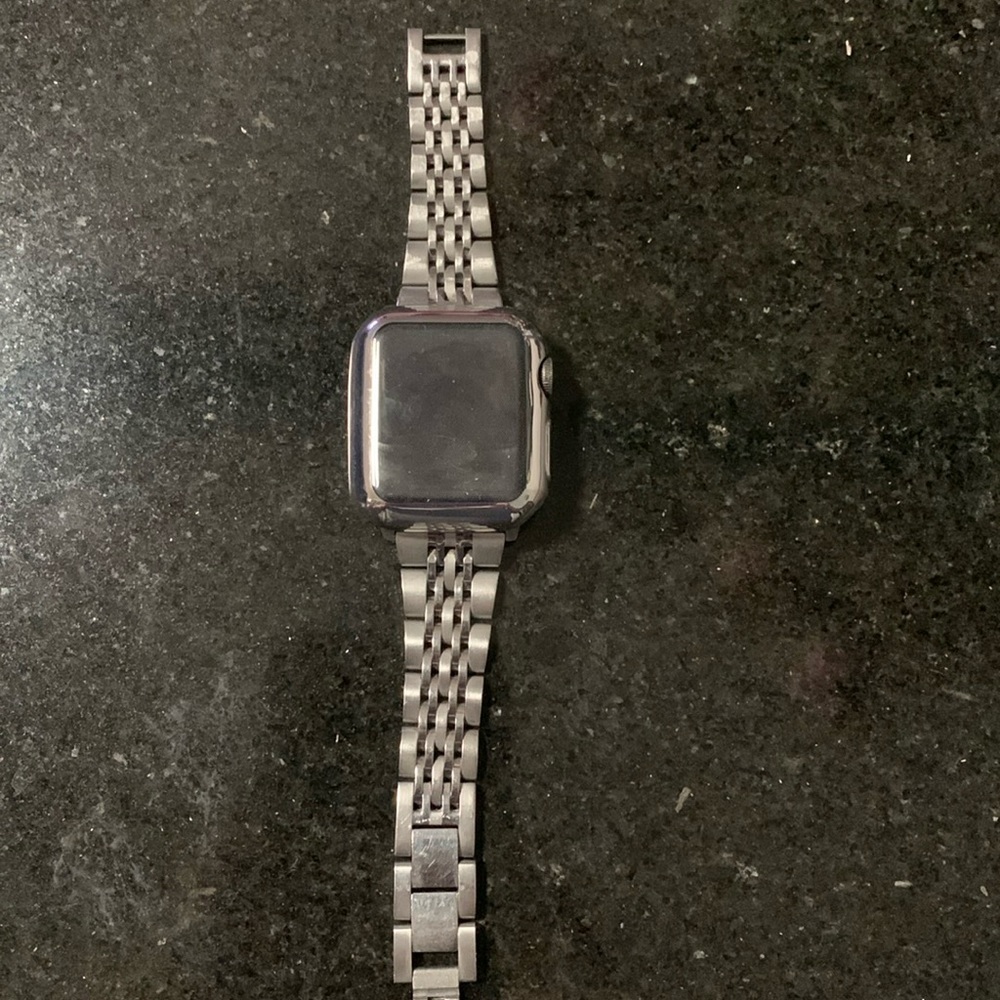 Apple Watch Series 4